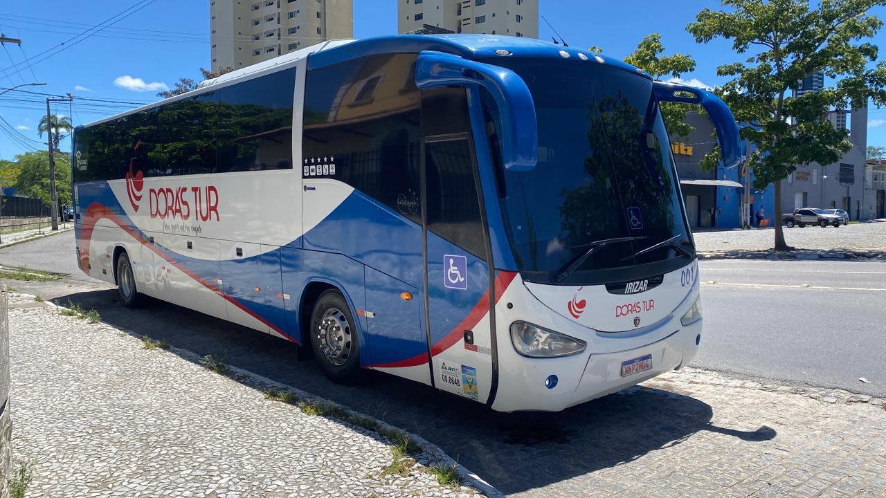 Ônibus Dora's Tur
